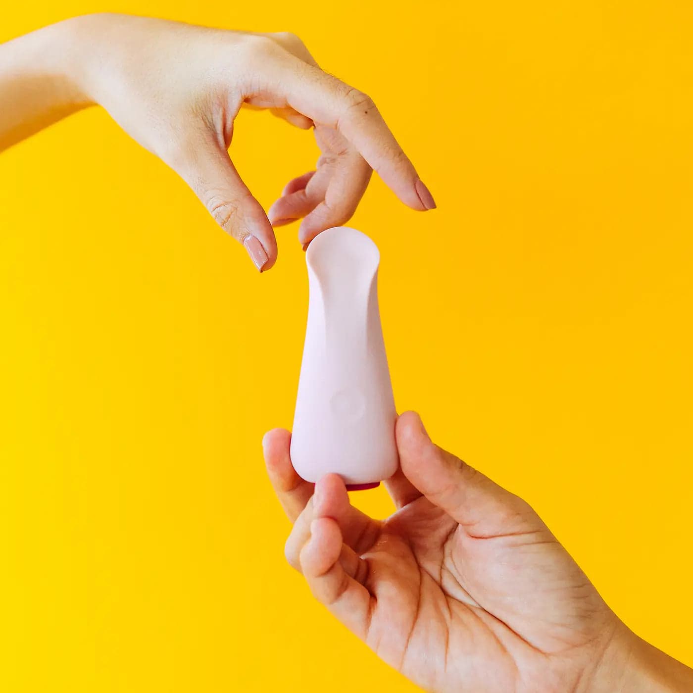Uno bullet vibrator guide
